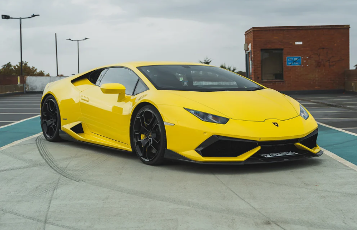 Lamborghini Huracan LP 610 - Bas de caisse carbone, CT DESIGN