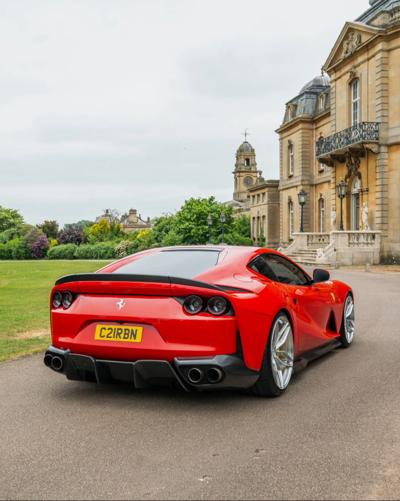 Ferrari 812 Superfast - Kit Carbone - CT DESIGN