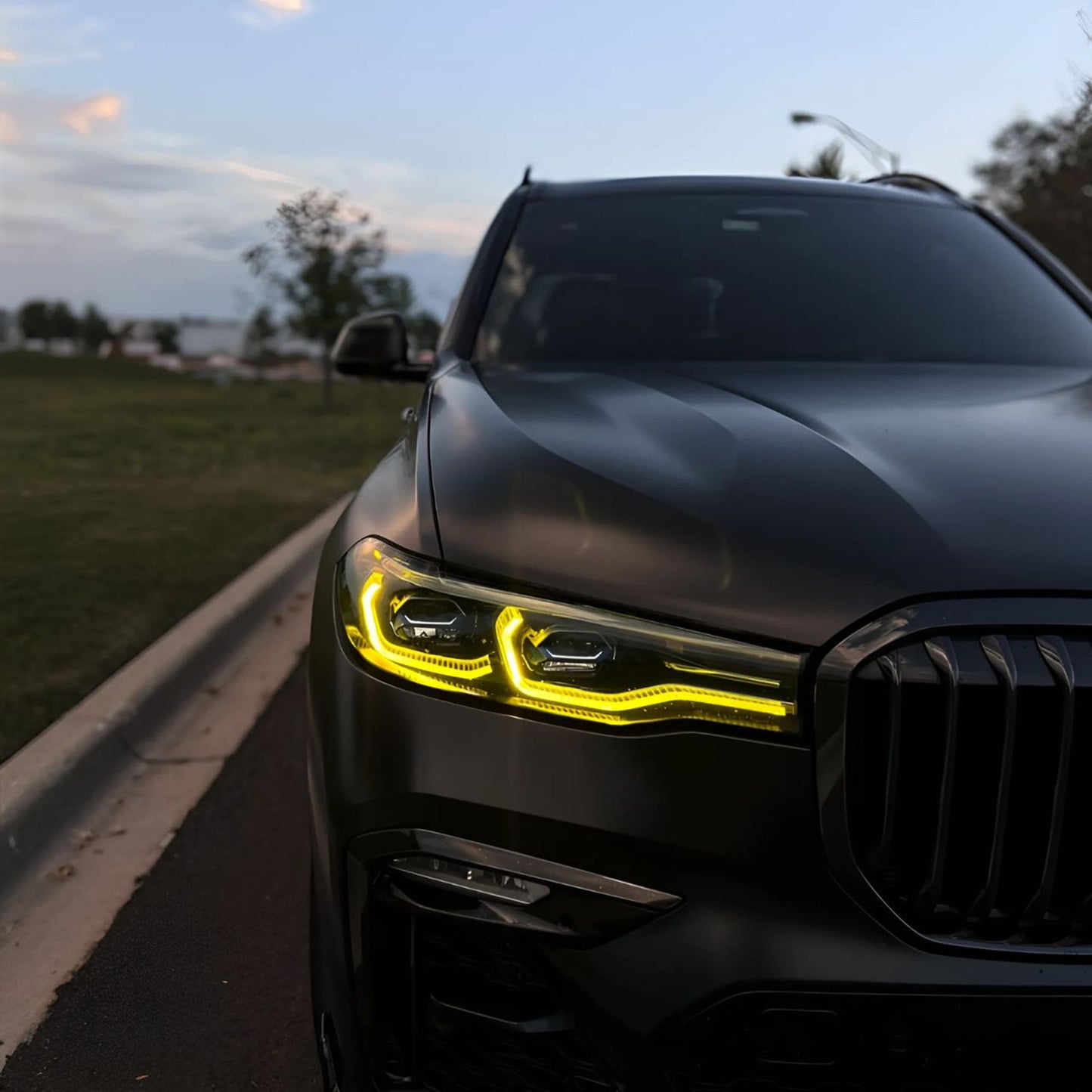 DRL - BMW X7 G07 Multicolor
