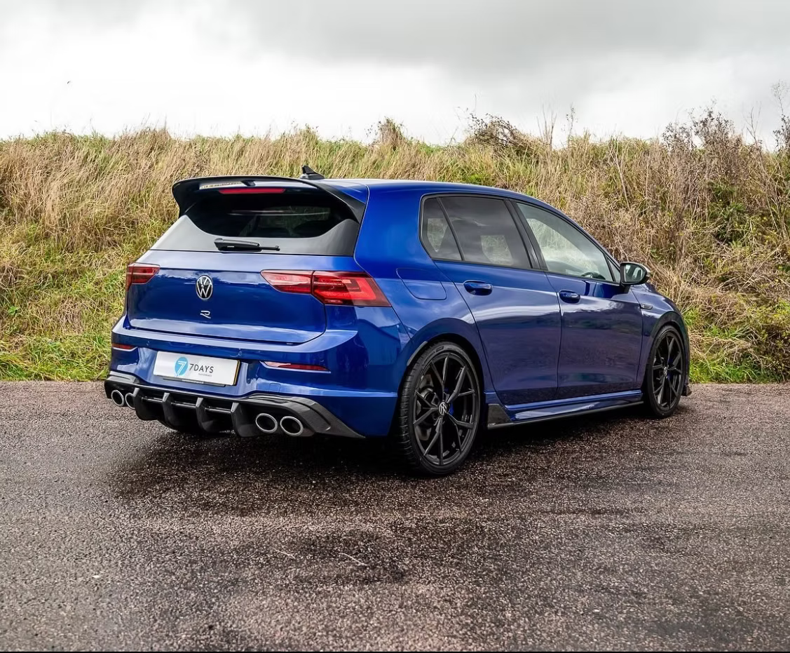 Jupes latérales carbone CT, VW Golf 8 R - CT Design