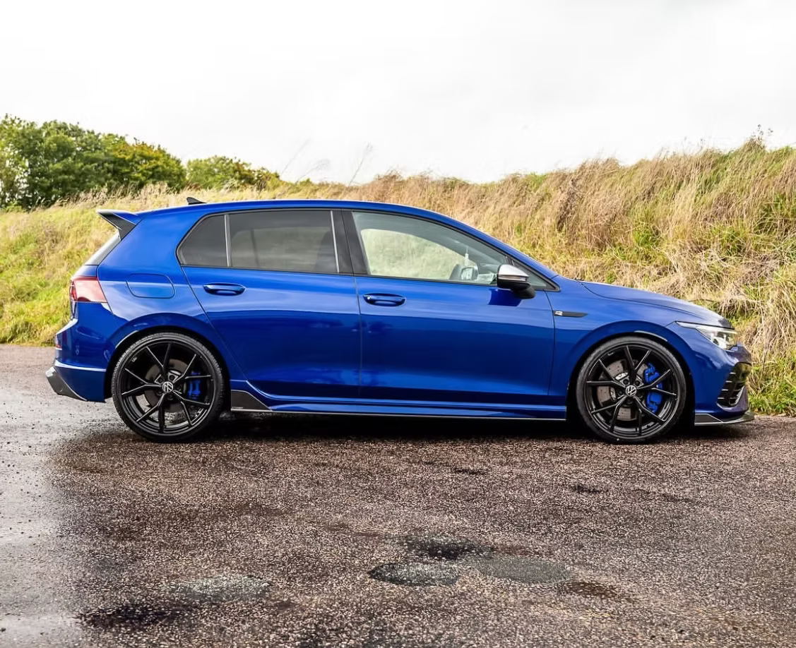 Jupes latérales carbone CT, VW Golf 8 R - CT Design