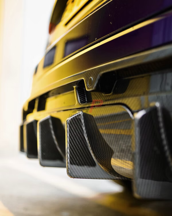 DIFFUSEUR CARBONE AP, AUDI RSQ8