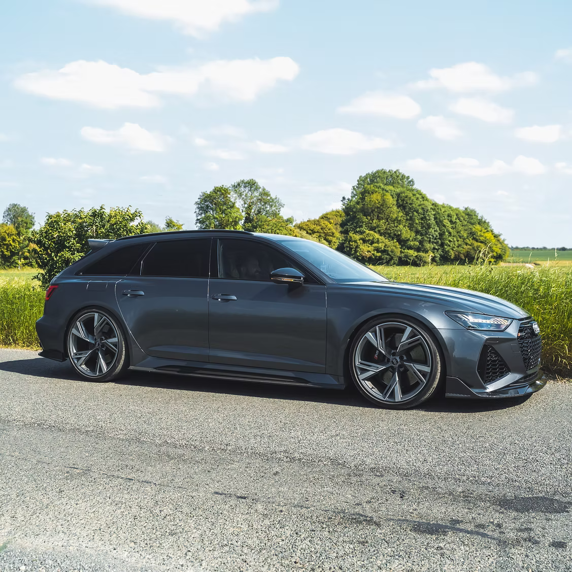 BAS DE CAISSE LATÉRAUX CARBONE CT, AUDI RS6/RS7 C8 - CT DESIGN