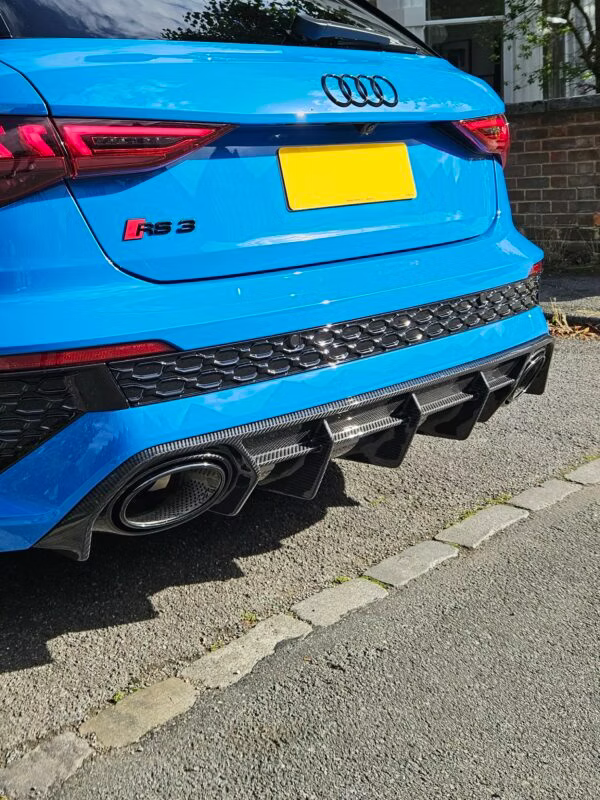 DIFFUSEUR CARBONE AP, AUDI RS3 8Y