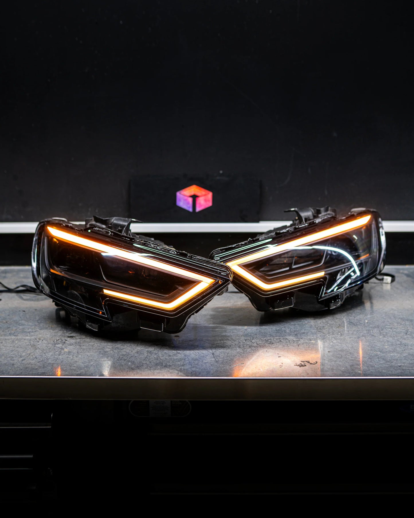 DRL - Audi 8v2 Multicolor