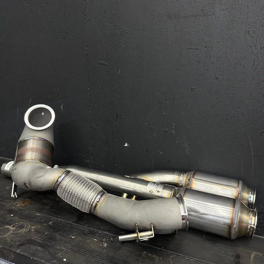 DOWNPIPE AVEC CATALYSEUR SPORT HJS 200 CELLULES, GOLF 8R