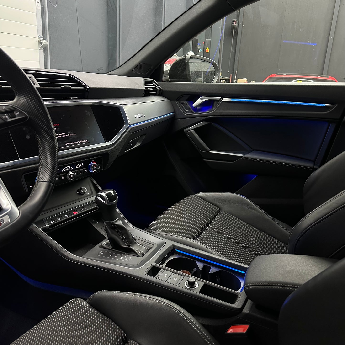 Audi Q3,F3