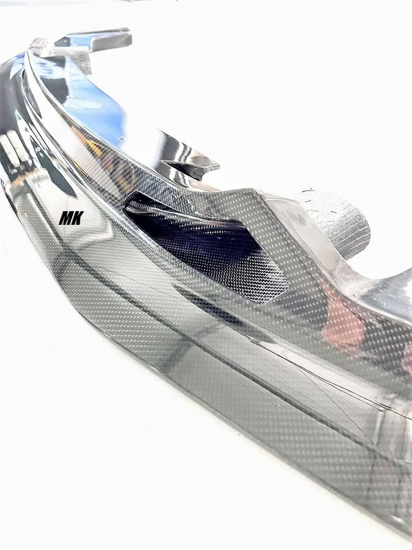 LAME AVANT AM CARBONE BMW M2 COMPETITION - GT4 AVEC REFROIDISSEUR DE FREIN