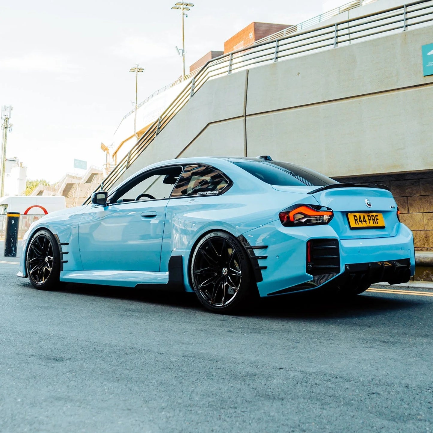 Rajouts Bas de caisse carbone Performance Style, BMW M2 G87
