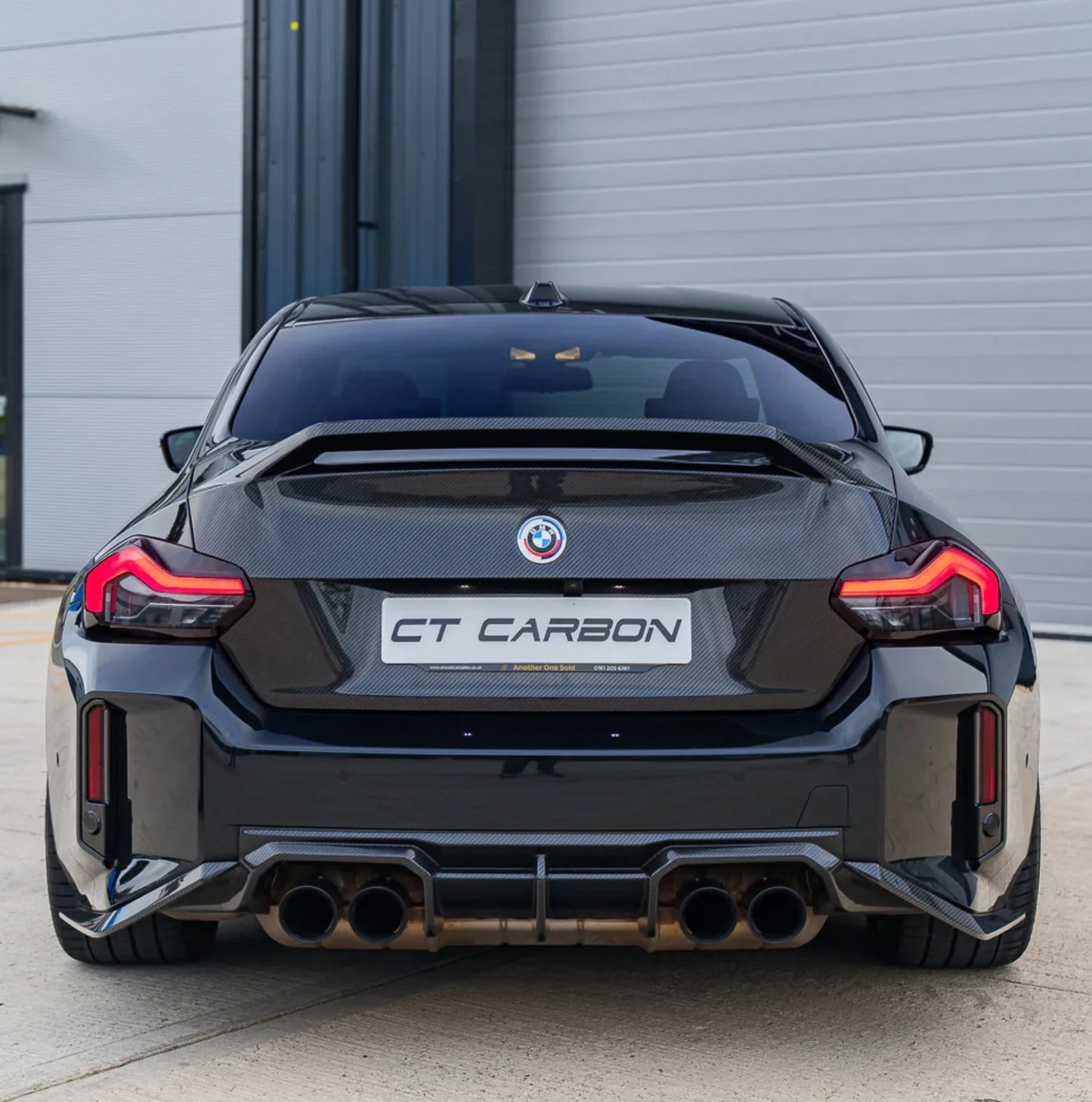 Coffre carbone avec aileron, BMW M2 G87